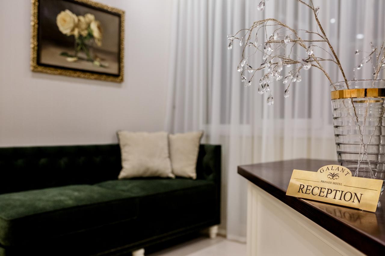 Galant Hotel Truskavets Eksteriør bilde