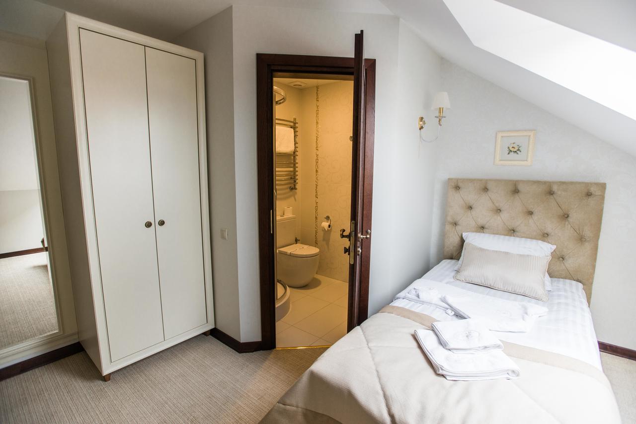 Galant Hotel Truskavets Eksteriør bilde
