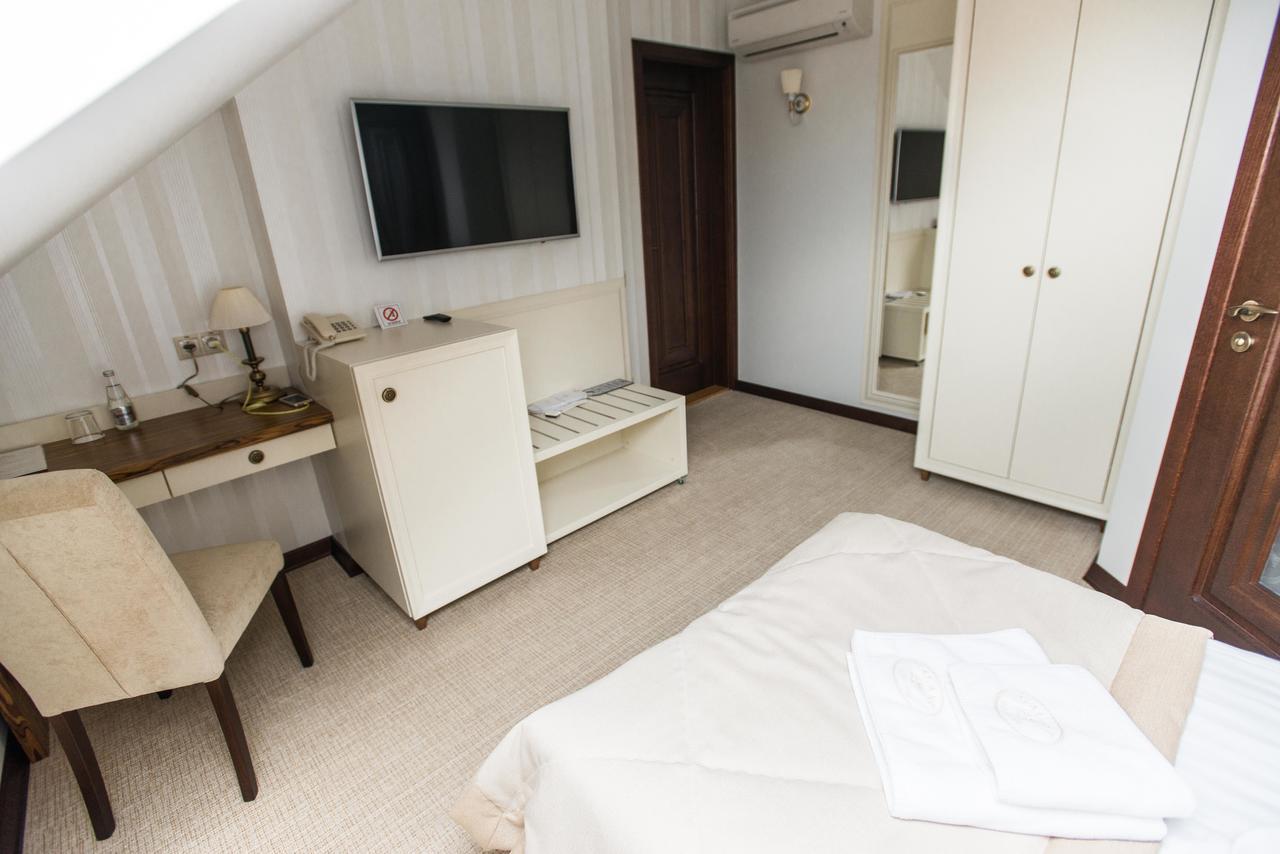 Galant Hotel Truskavets Eksteriør bilde