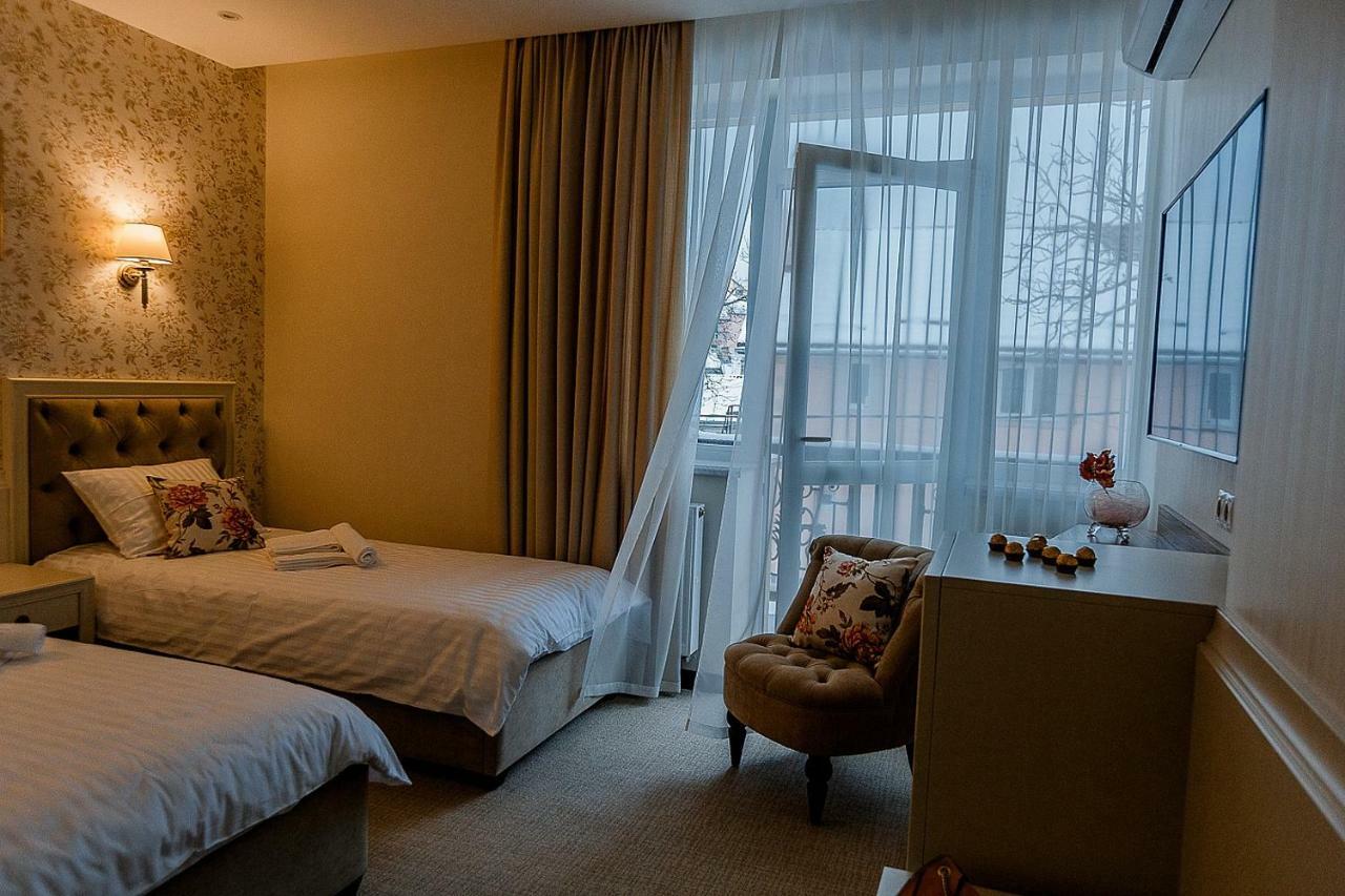 Galant Hotel Truskavets Eksteriør bilde